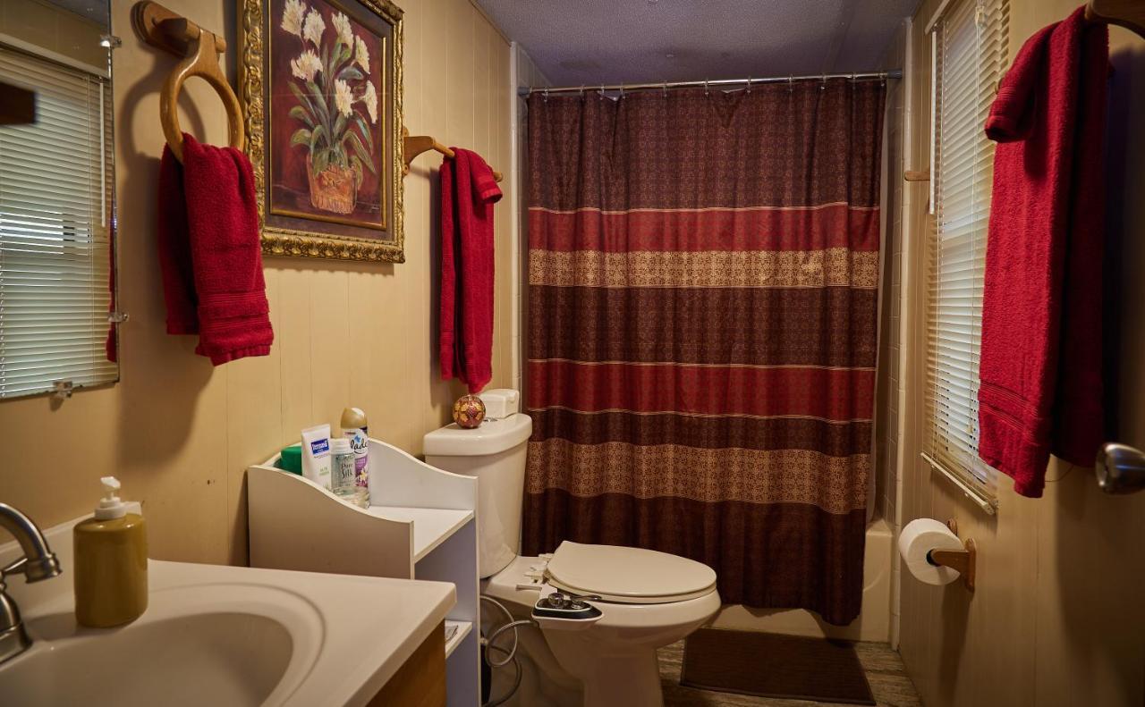 Room In Bb - Pleasant Days Bb Tropical Master Suite Homosassa Exterior foto