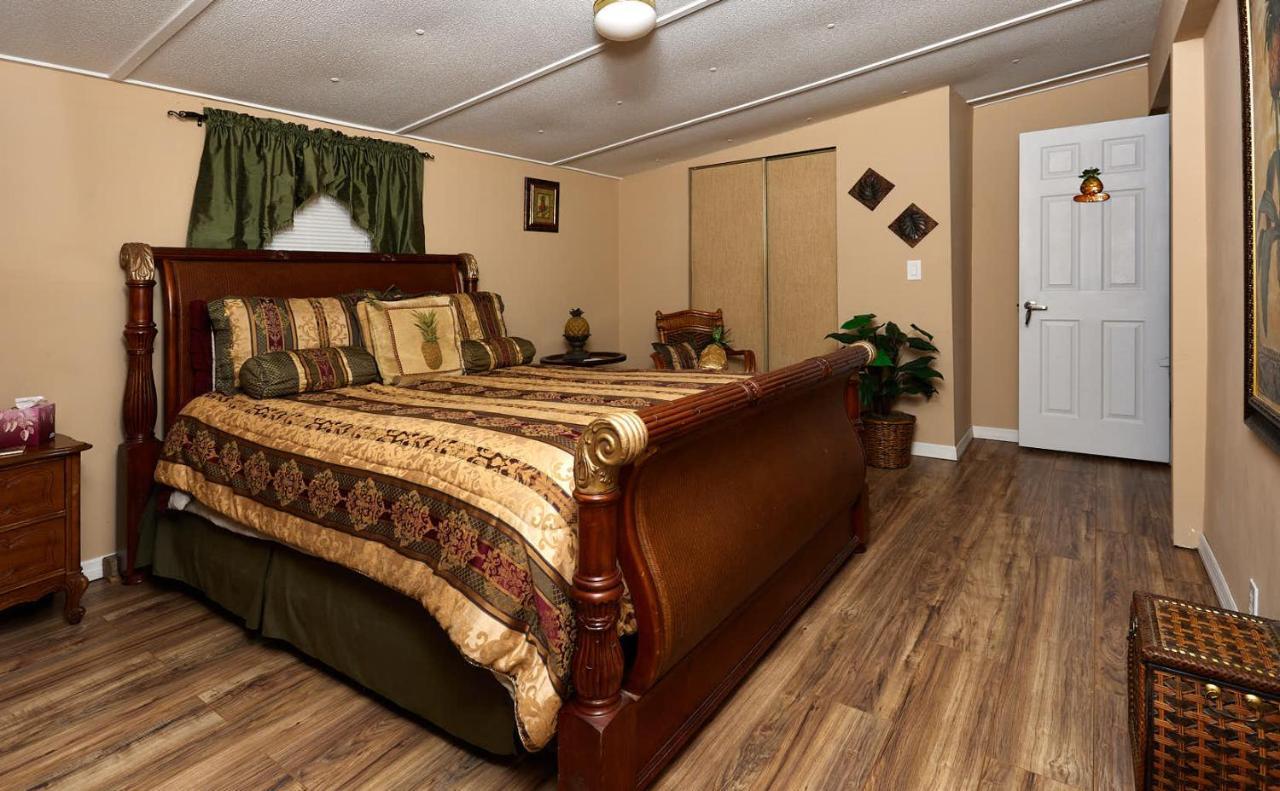 Room In Bb - Pleasant Days Bb Tropical Master Suite Homosassa Exterior foto
